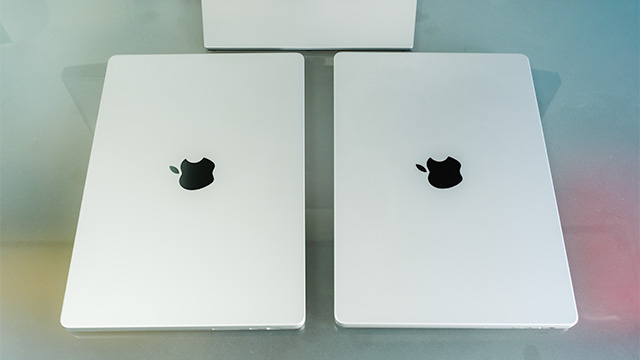 MacBook Pro M5 MaxとM1 Max